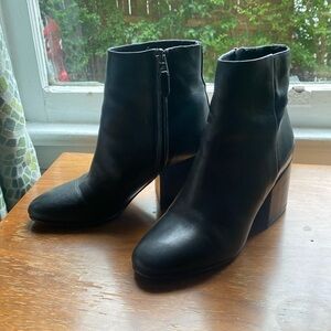 Sam Edelman Taye Black Leather Heeled Ankle Boots Size 6